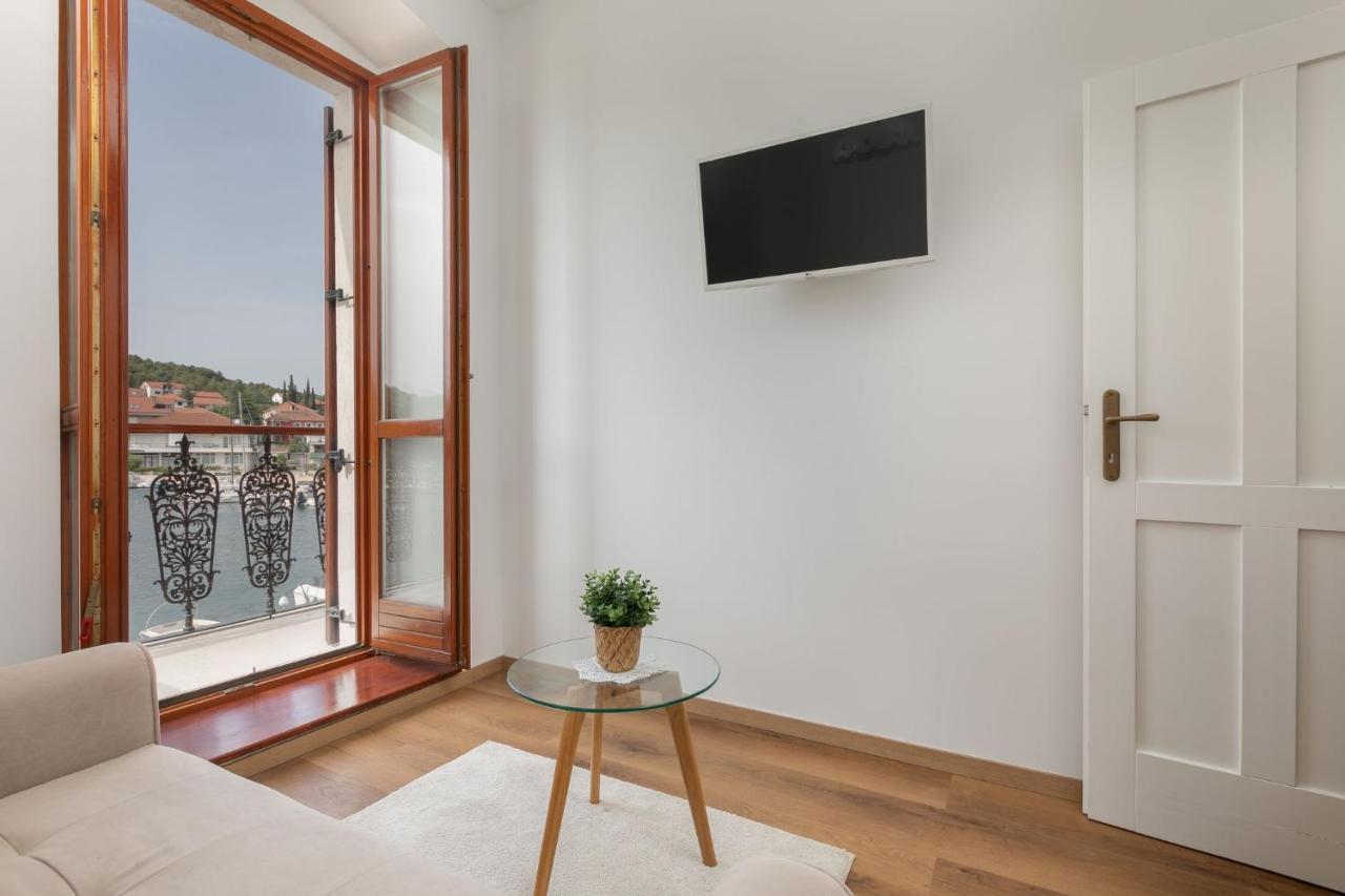 Ancora Faros Apartment สตารีกราด ภายนอก รูปภาพ