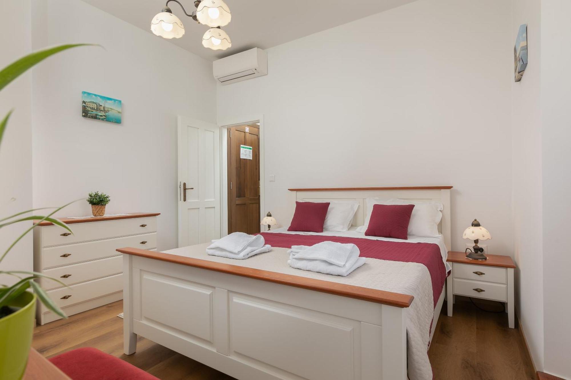 Ancora Faros Apartment สตารีกราด ห้อง รูปภาพ