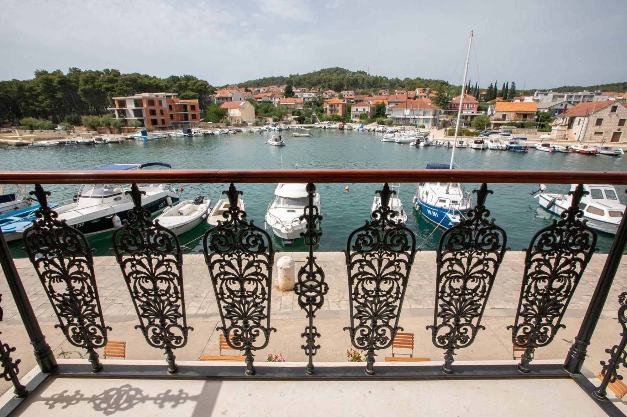 Ancora Faros Apartment สตารีกราด ภายนอก รูปภาพ