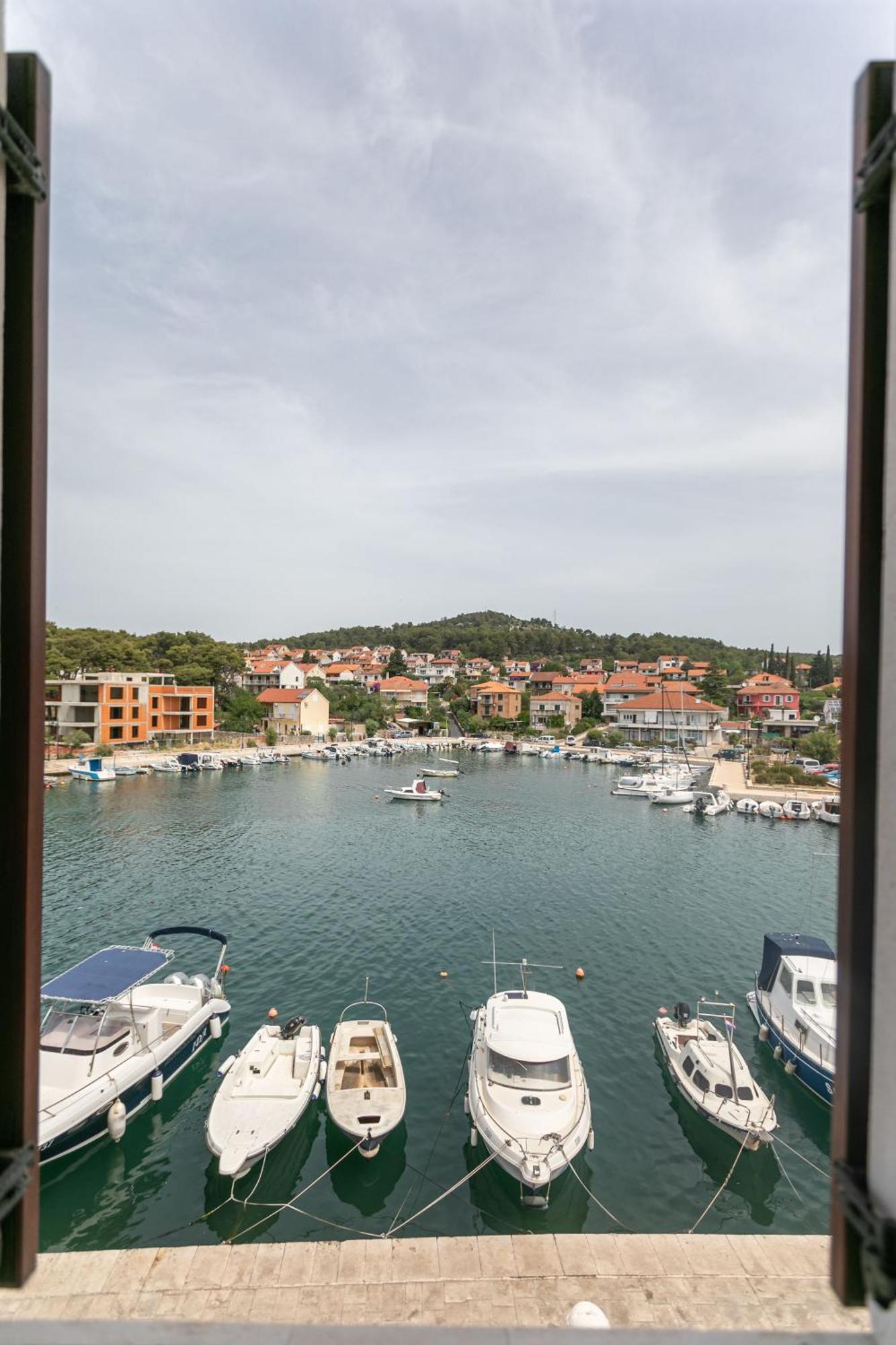 Ancora Faros Apartment สตารีกราด ห้อง รูปภาพ